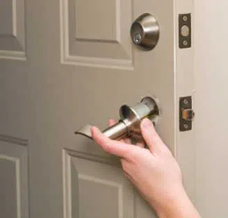 Miami Central Locksmith Miami, FL 305-894-9387 - 2a-Locksmith-Services